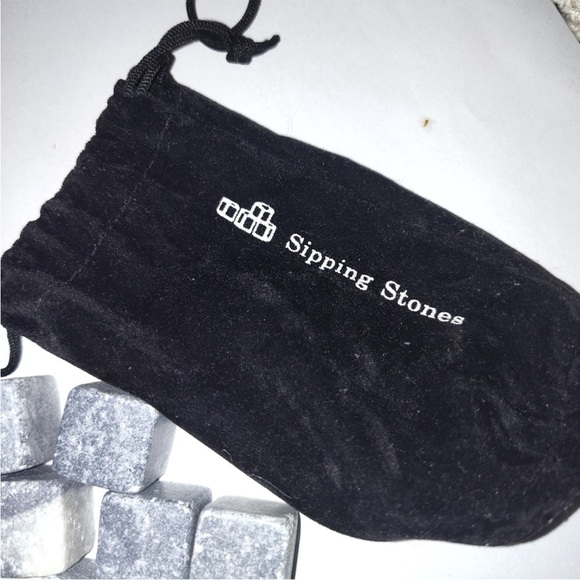 SIPPING STONES - Picture 2 of 3